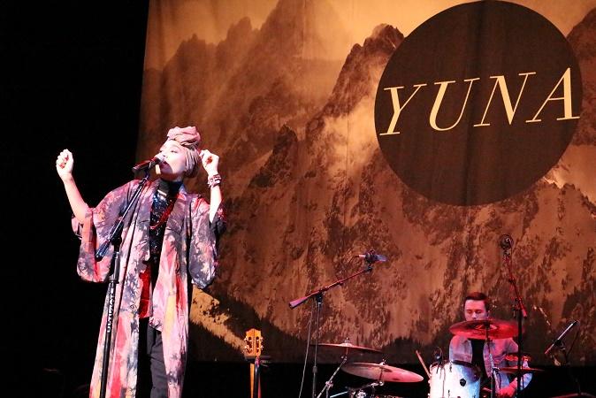 Singing along with Yuna Zarai in Mesa