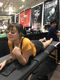 Ivana Venema/Scottsdale Chronicle- Tattoo fanatic Savannah Scott getting inked by artist Jesus
Espinosa at the AZ State Fair.