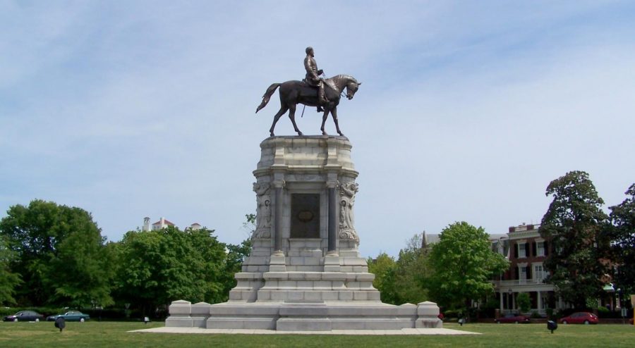 The Robert E. Lee monument in Richmond, Va. before being damaged by protesters last weekend