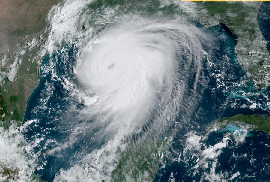 Hurricane+Laura+Approaches+Gulf+Coast