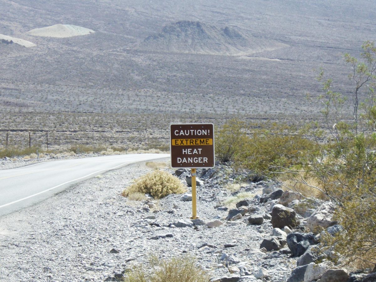 Extreme heat warning sign, Death Valley