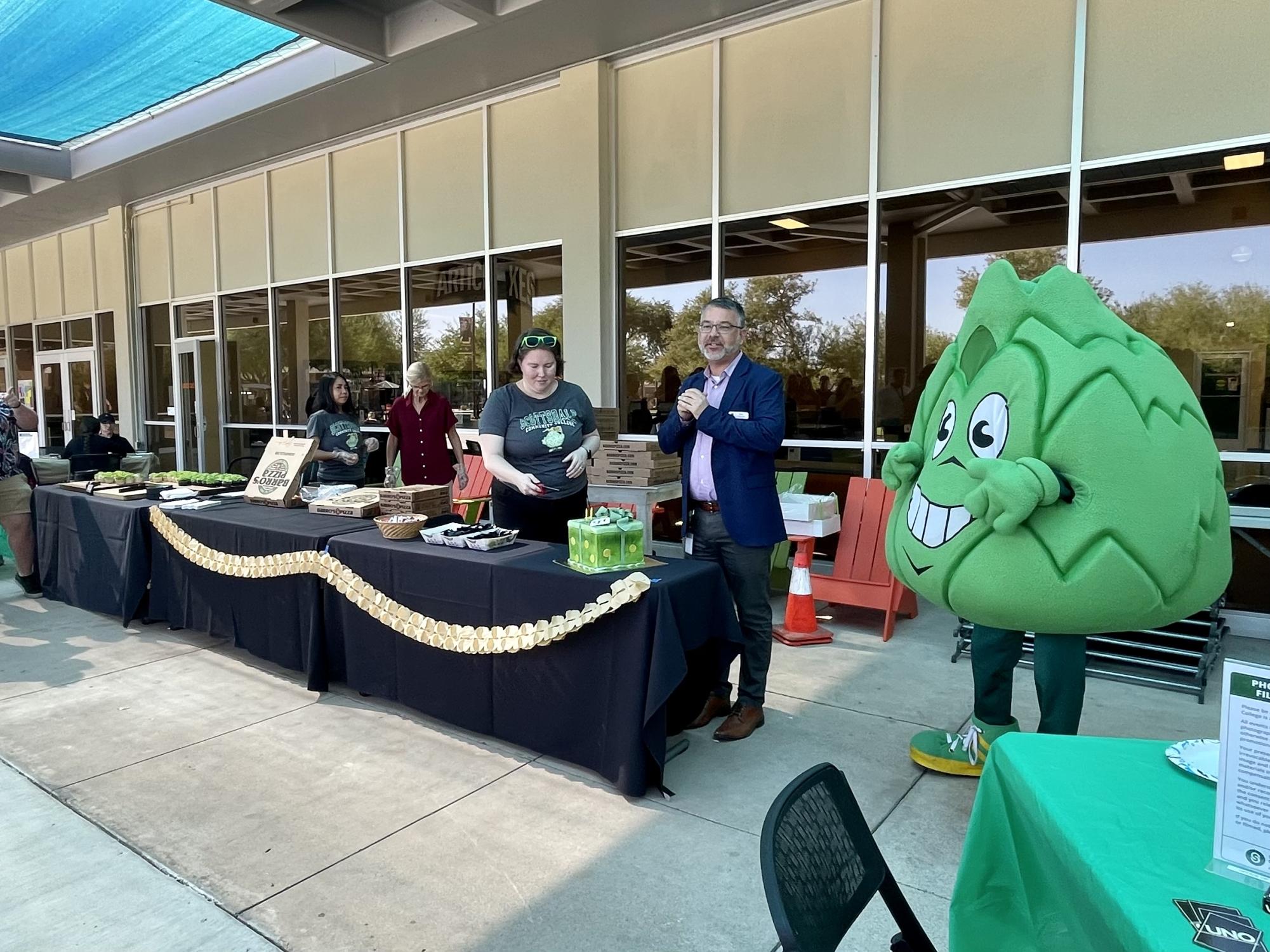  Artie the Artichoke turns 51
